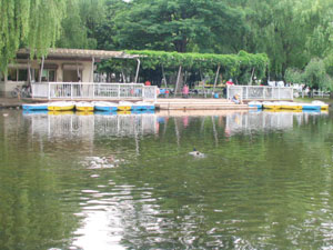 月寒公園　ボート池